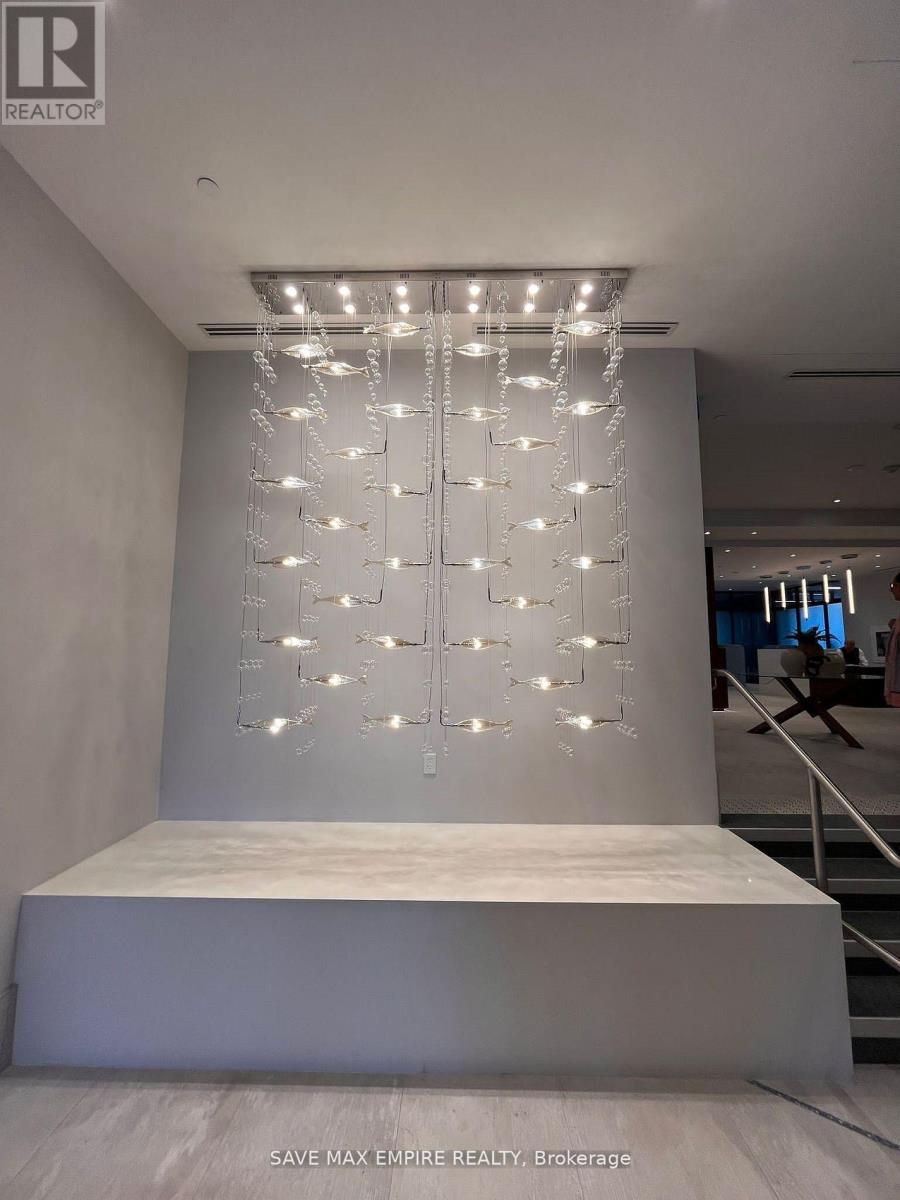 502 - 385 Winston Road, Grimsby, Ontario  L3M 0J3 - Photo 9 - X12695502