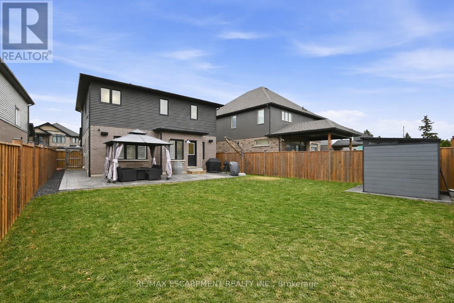 8 Myrtle Street, Pelham, Ontario  L0S 1E6 - Photo 47 - X12695518