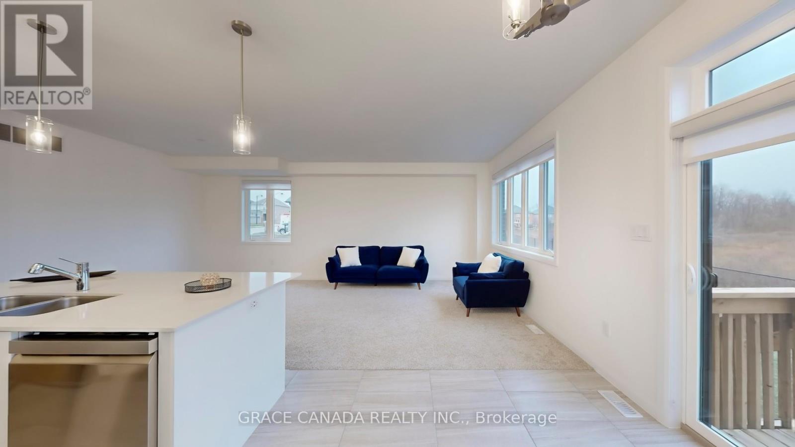 231 Alessio Drive, Hamilton, Ontario  L9B 0K4 - Photo 19 - X12695536