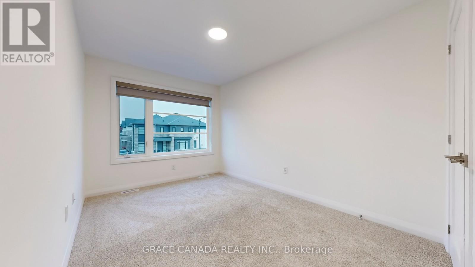 231 Alessio Drive, Hamilton, Ontario  L9B 0K4 - Photo 35 - X12695536