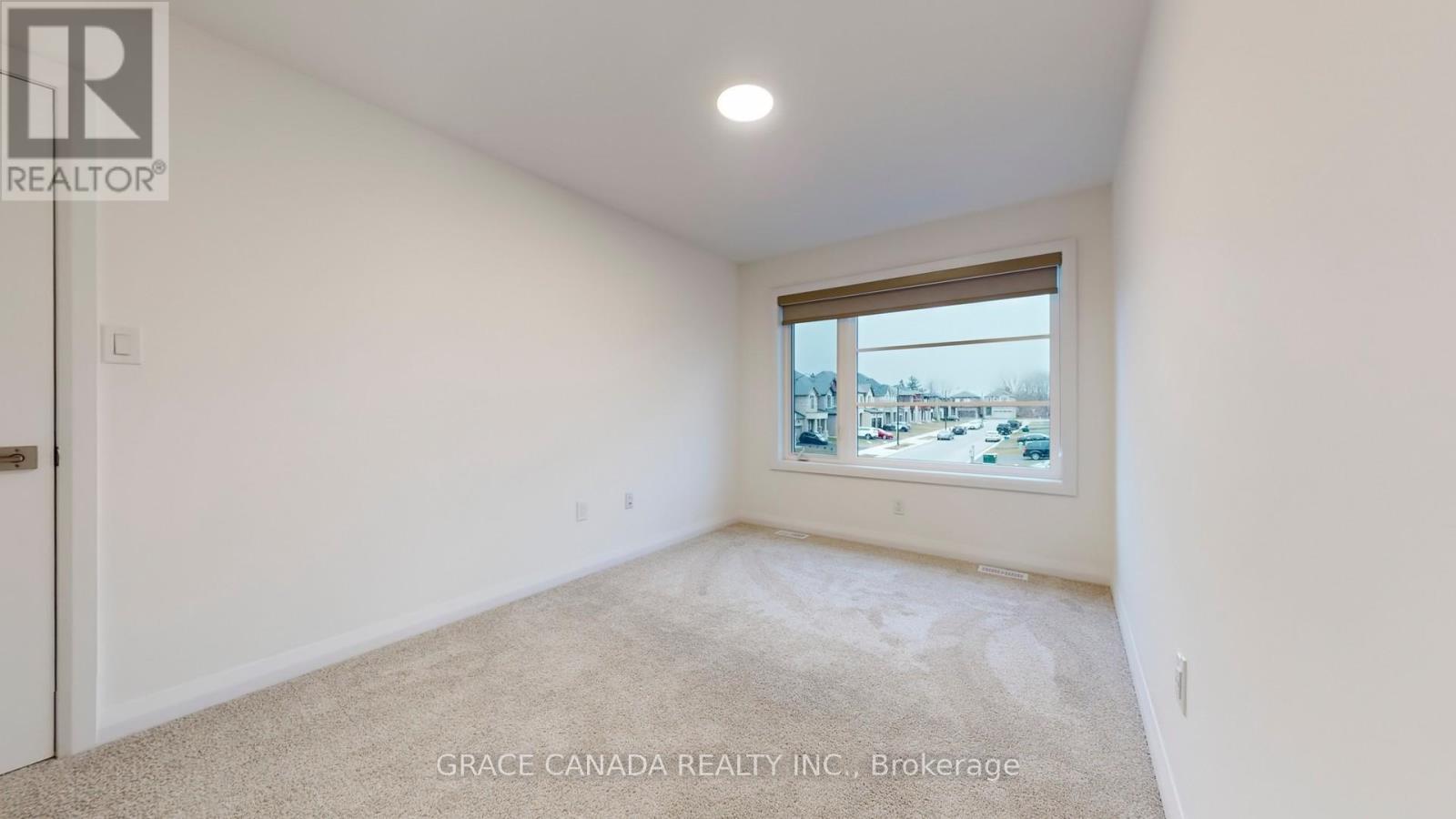 231 Alessio Drive, Hamilton, Ontario  L9B 0K4 - Photo 36 - X12695536