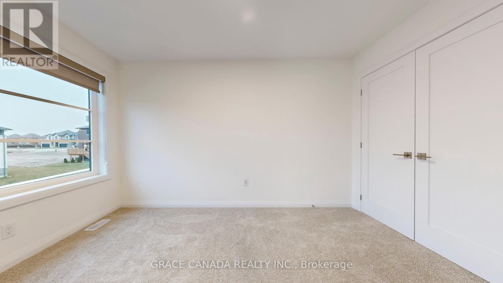 231 Alessio Drive, Hamilton, Ontario  L9B 0K4 - Photo 37 - X12695536