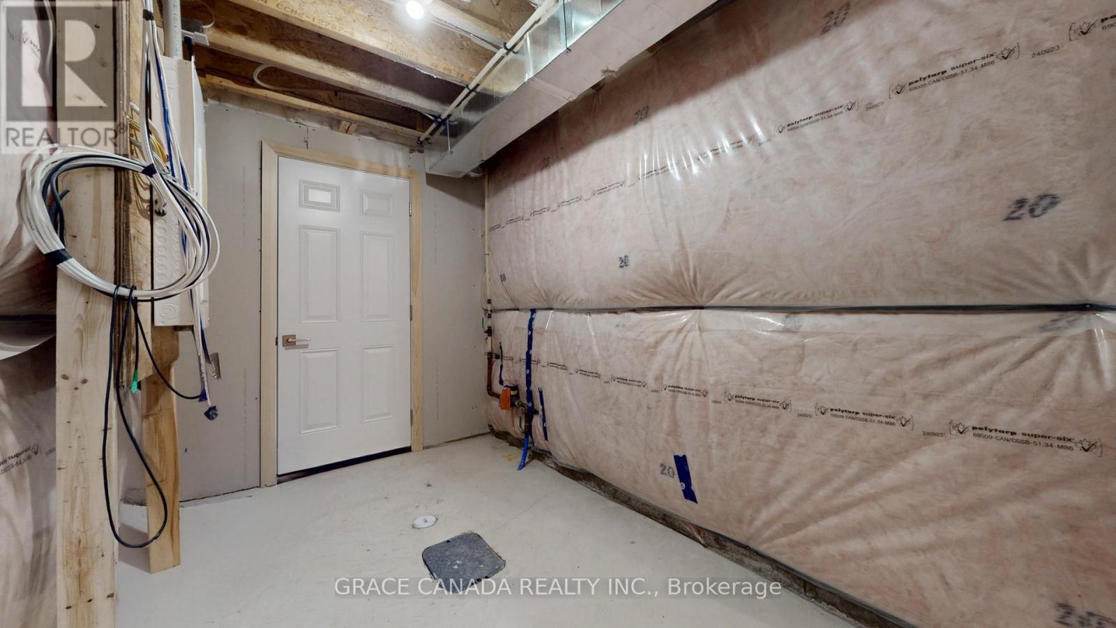 231 Alessio Drive, Hamilton, Ontario  L9B 0K4 - Photo 43 - X12695536