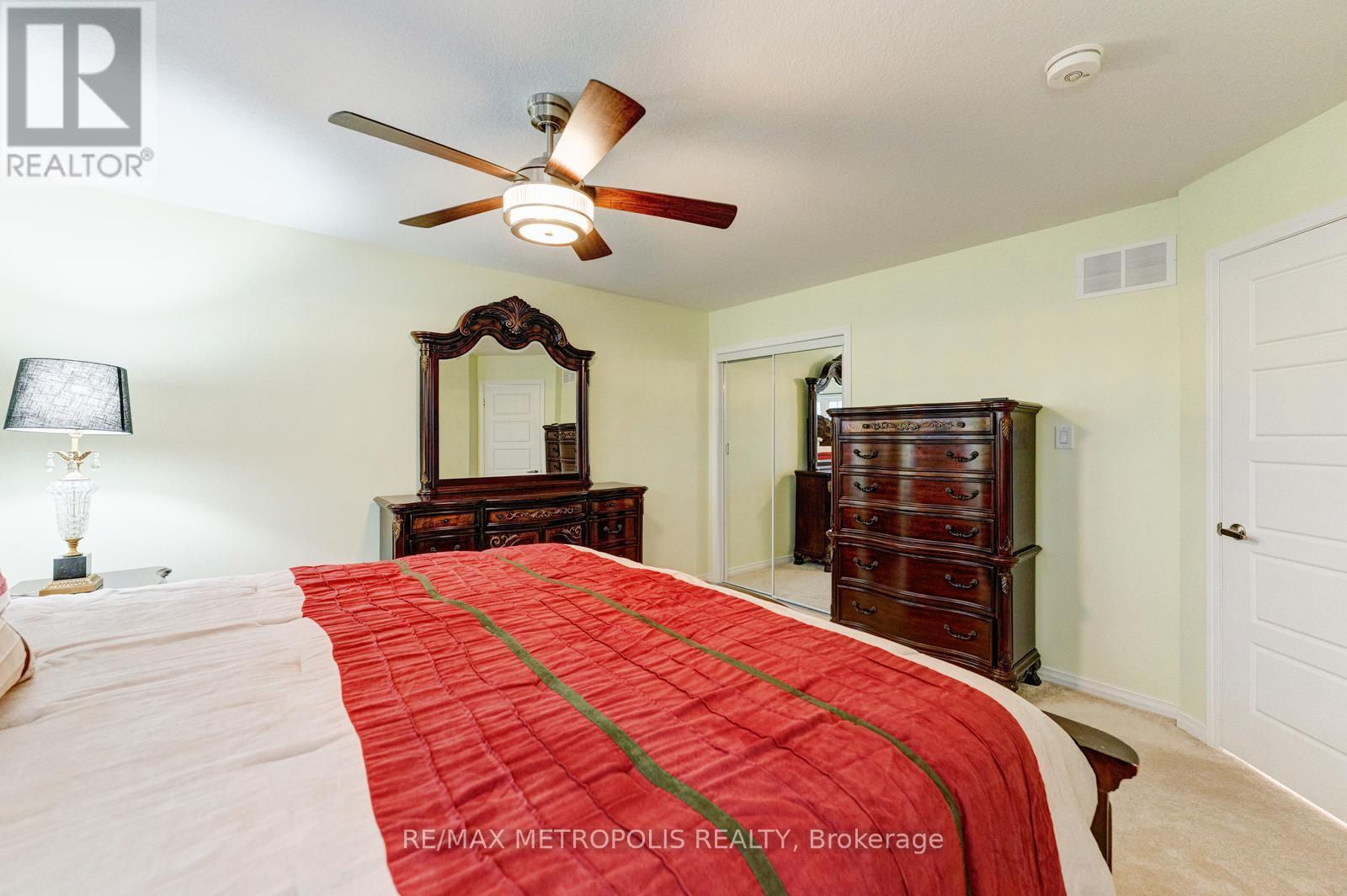 Main - 112 Longboat Run, Brantford, Ontario  N3T 6P4 - Photo 38 - X12695540