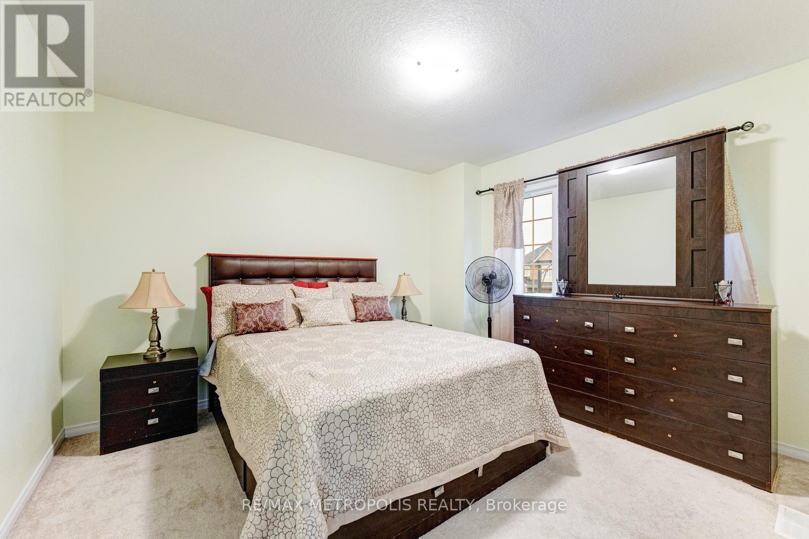 Main - 112 Longboat Run, Brantford, Ontario  N3T 6P4 - Photo 39 - X12695540