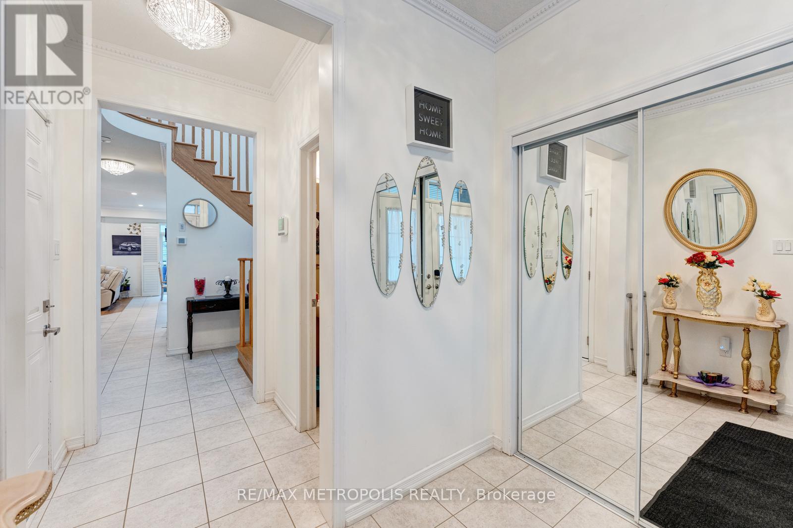 Main - 112 Longboat Run, Brantford, Ontario  N3T 6P4 - Photo 8 - X12695540