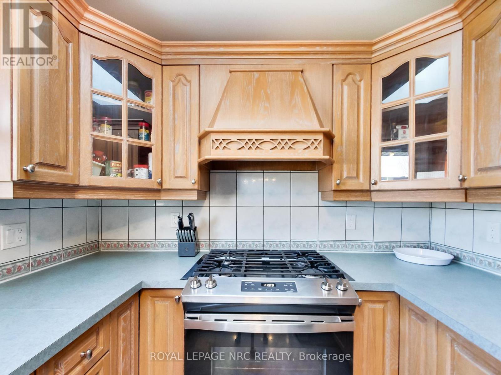 9183 Silver Street, West Lincoln, Ontario  L0R 1E0 - Photo 14 - X12695564