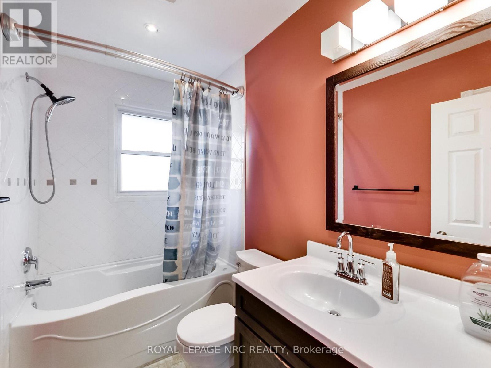 9183 Silver Street, West Lincoln, Ontario  L0R 1E0 - Photo 31 - X12695564