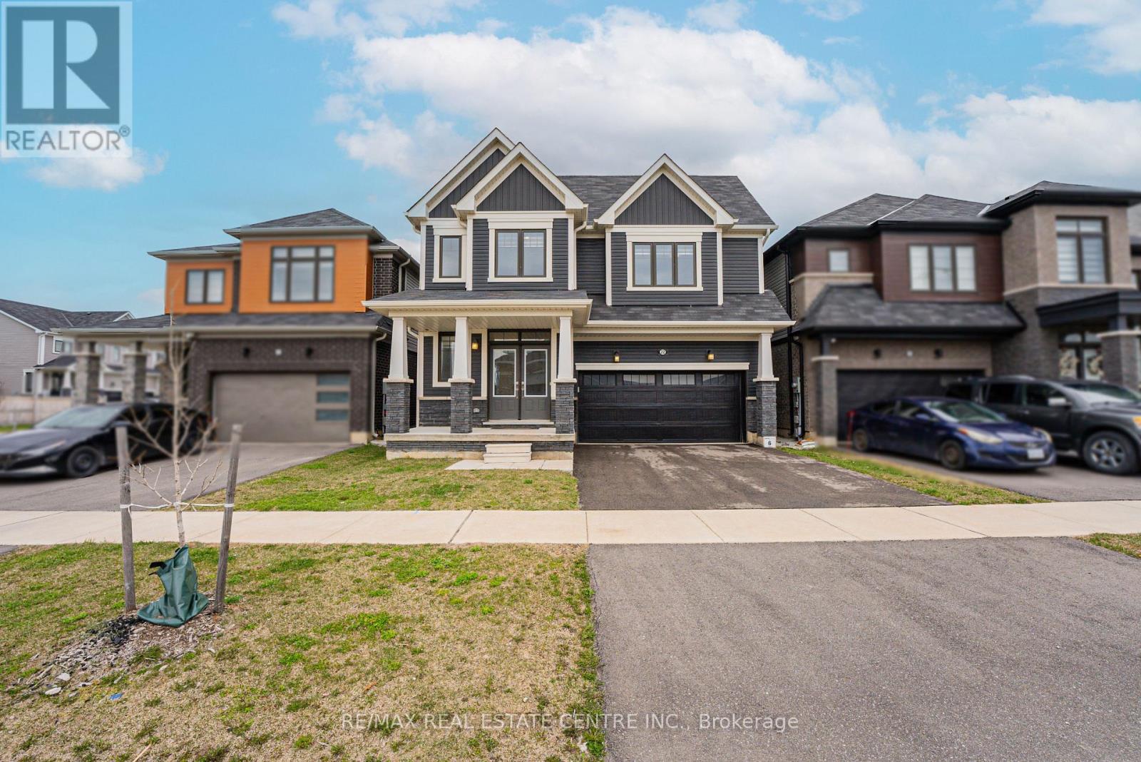 22 Oaktree Drive, Haldimand, Ontario  N3W 0E6 - Photo 3 - X12695602