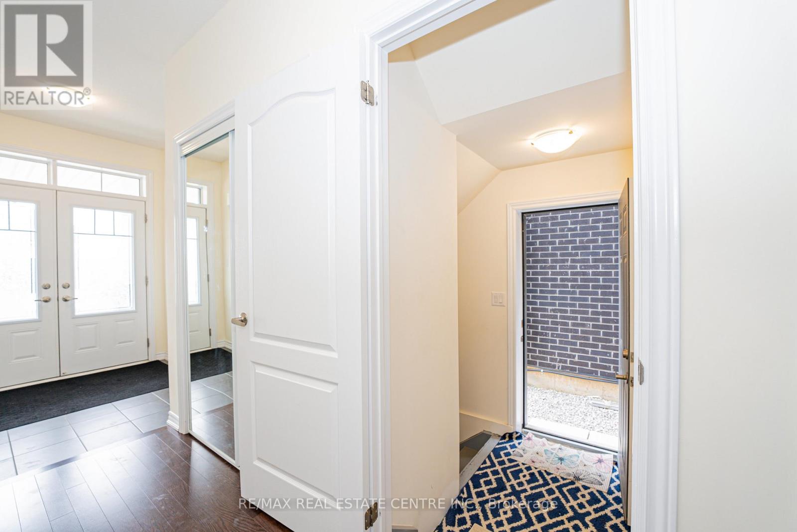 22 Oaktree Drive, Haldimand, Ontario  N3W 0E6 - Photo 40 - X12695602