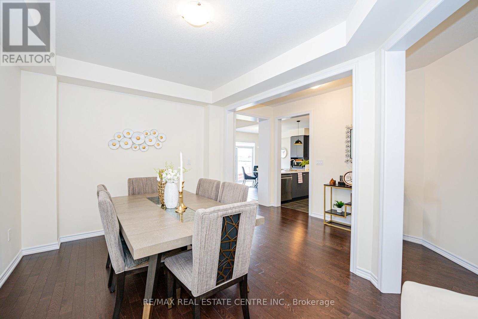 22 Oaktree Drive, Haldimand, Ontario  N3W 0E6 - Photo 8 - X12695602