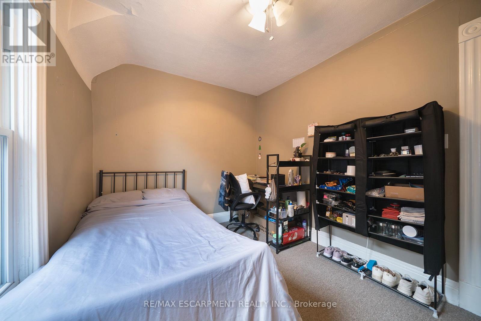 162 Murray Street, Brantford, Ontario  N3S 5R2 - Photo 10 - X12695632