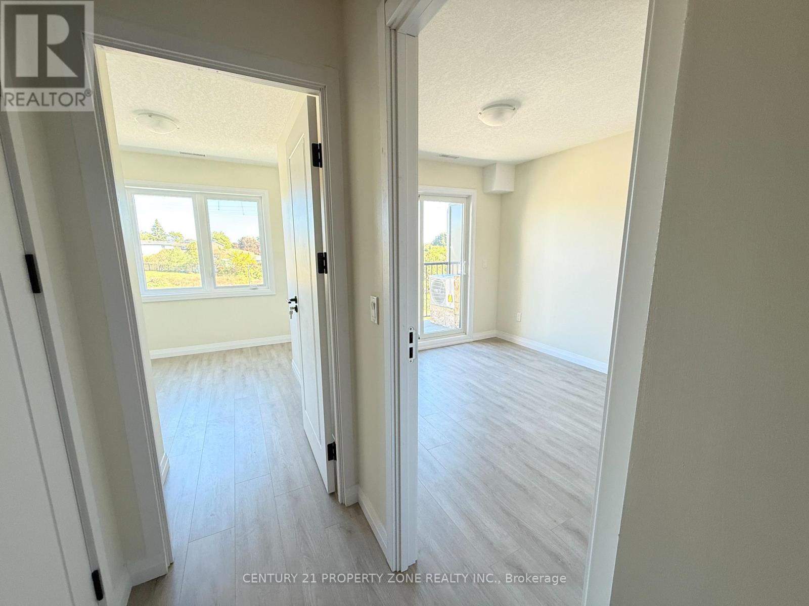 C60 - 370 Fisher Mills Road, Cambridge, Ontario  N3C 0G8 - Photo 32 - X12695688