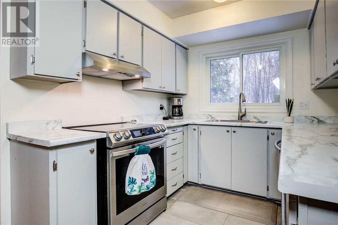 1894 Courtland Drive, Sudbury, Ontario  P3A 1J8 - Photo 7 - 2126063