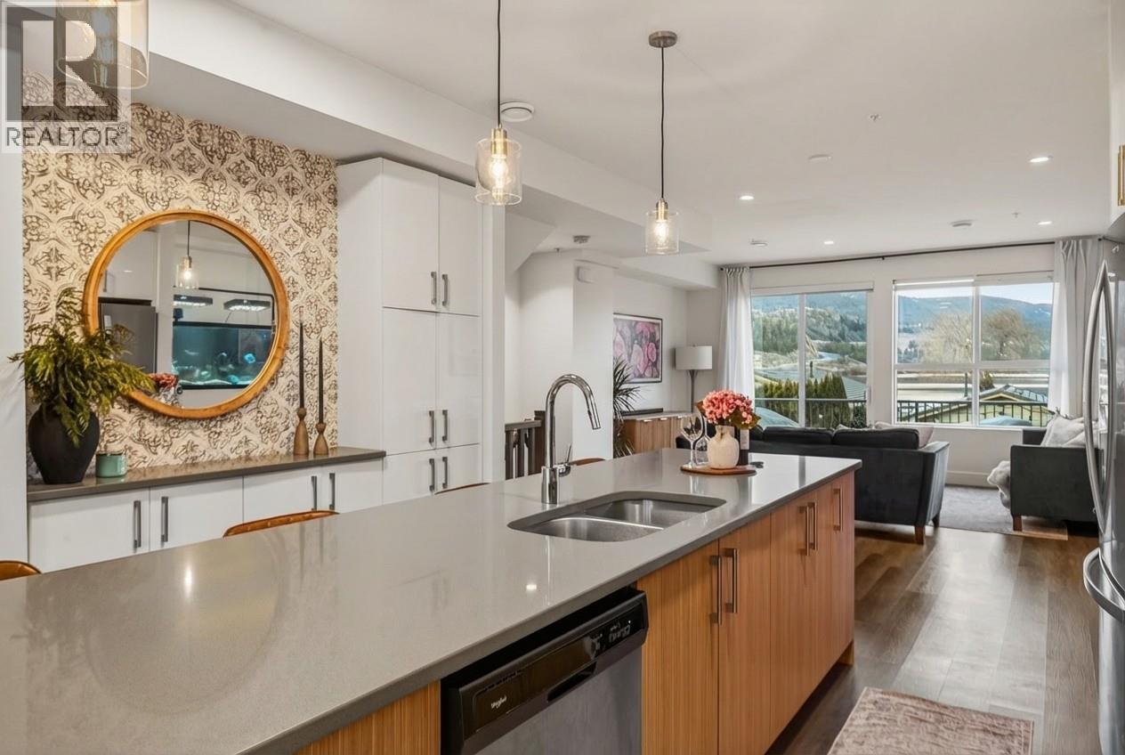 11581 Rogers Road Unit# 102, Lake Country, British Columbia