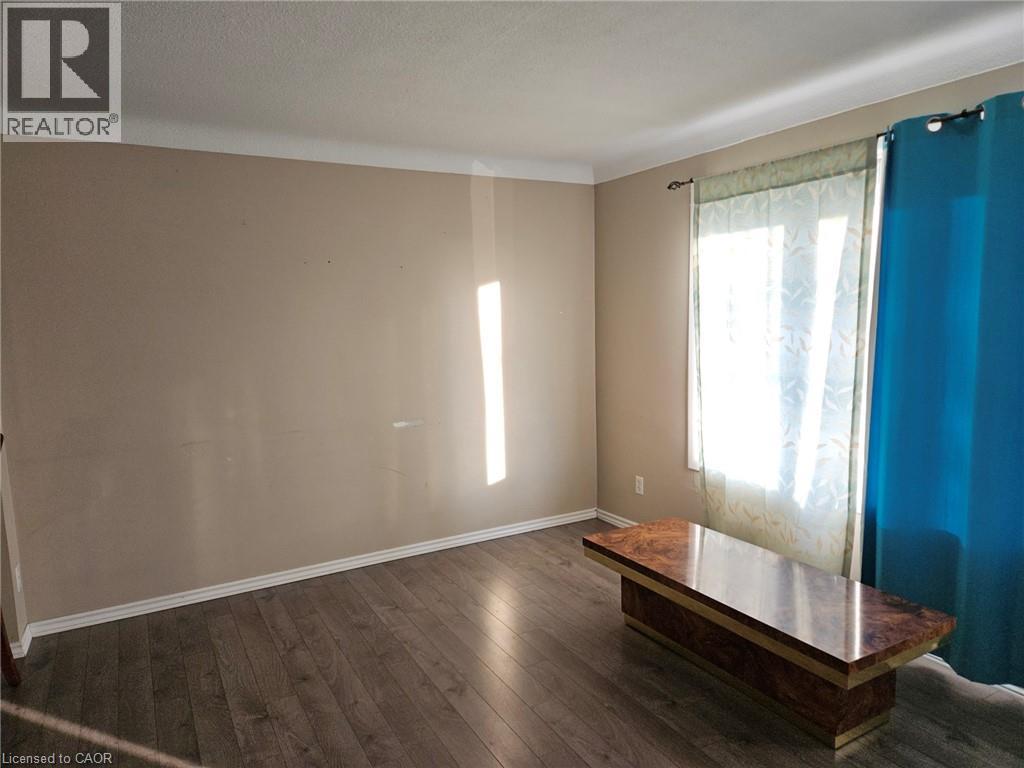 100 Endicott Terrace Unit B, Welland, Ontario  L3C 5R9 - Photo 4 - 40798541