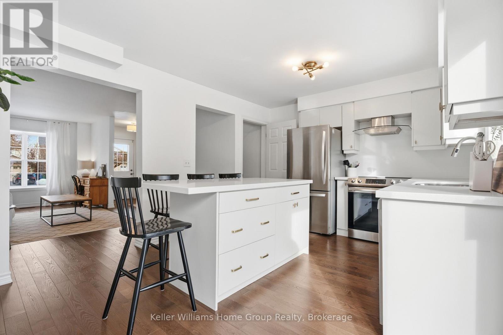 121 Moss Place, Guelph, Ontario  N1G 4V4 - Photo 13 - X12695820