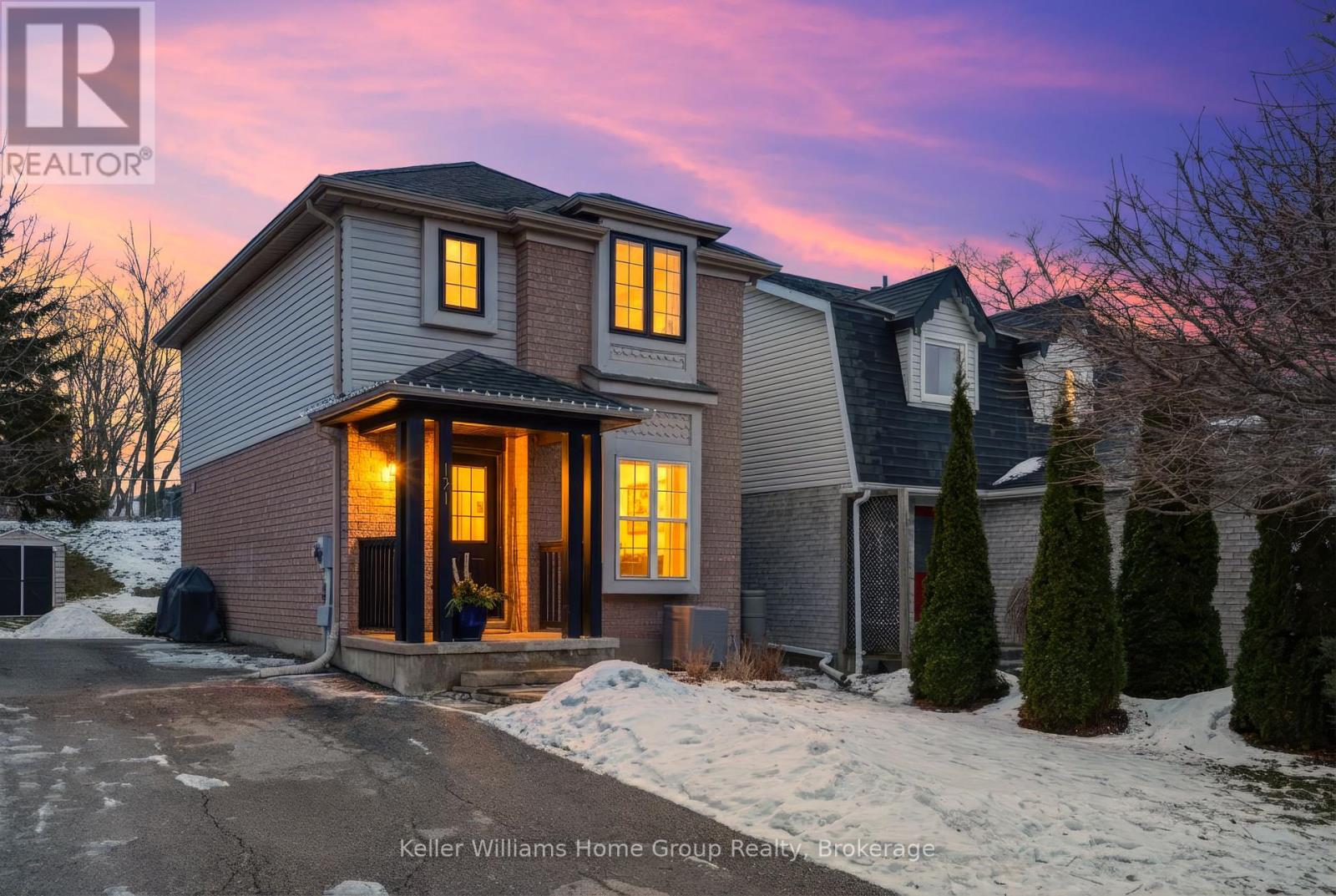 121 Moss Place, Guelph, Ontario  N1G 4V4 - Photo 2 - X12695820