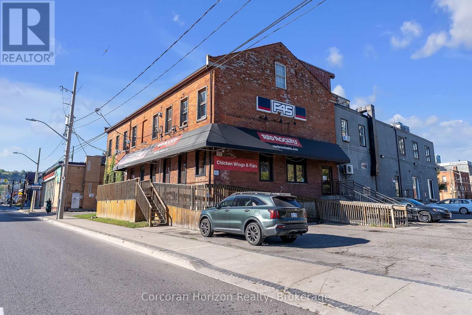 B2 - 15 Wellington Street N, Hamilton, Ontario  L8R 1M7 - Photo 2 - X12695788