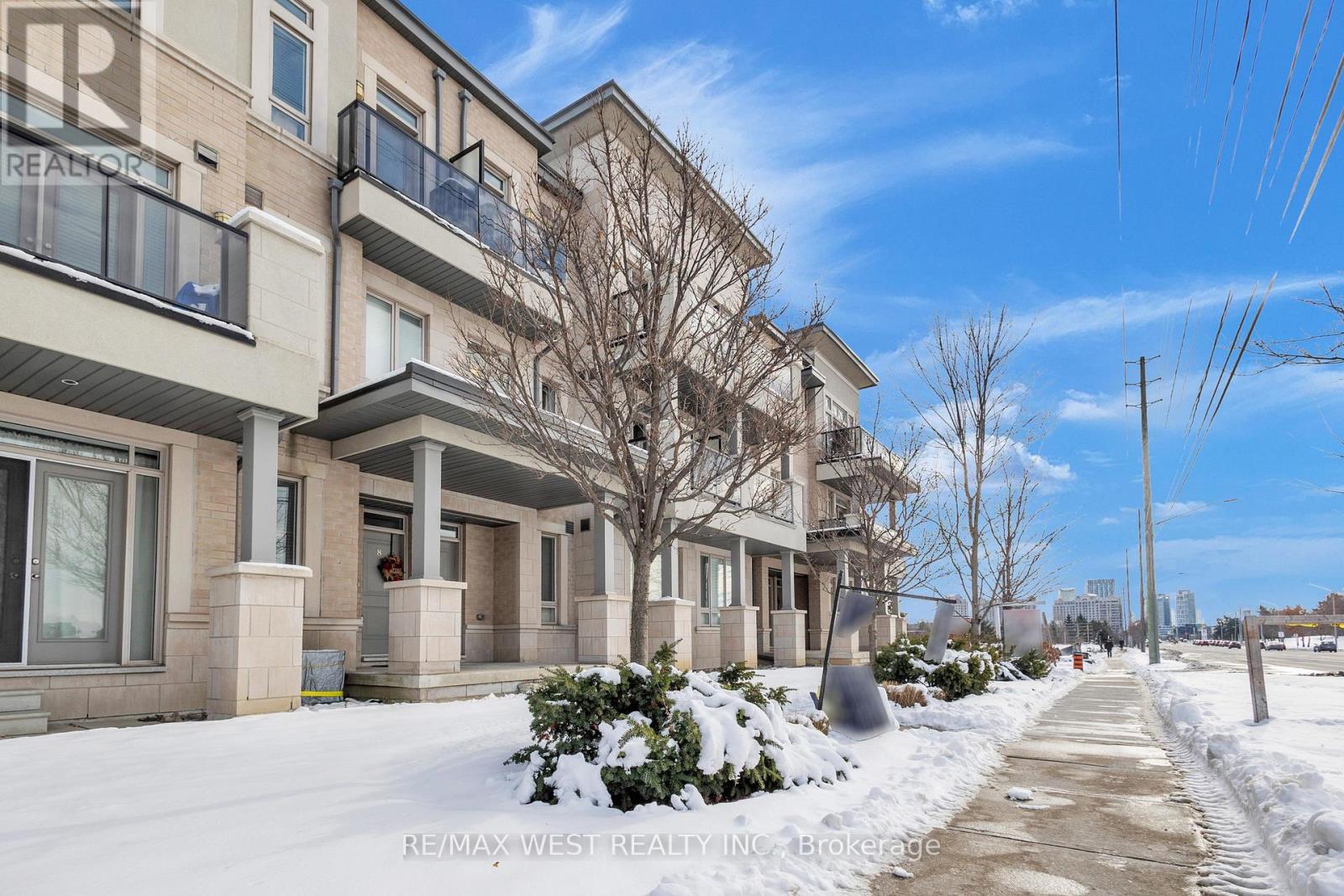 9 - 9601 Jane Street, Vaughan, Ontario  L6A 4G5 - Photo 3 - N12692802