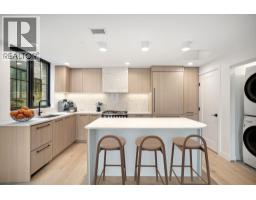 101 157 W KING EDWARD AVENUE, Vancouver, British Columbia