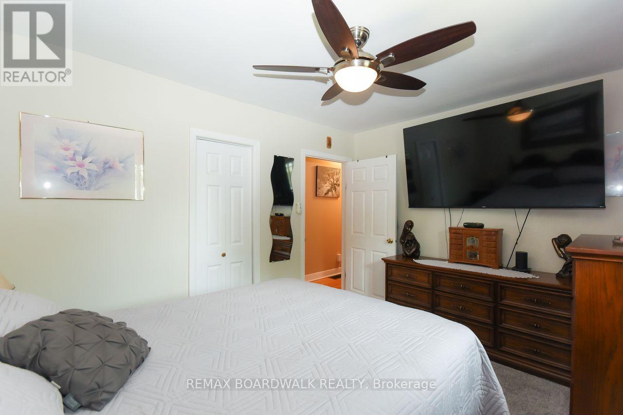 7032 Mason Street, Ottawa, Ontario  K4P 1C2 - Photo 19 - X12299331