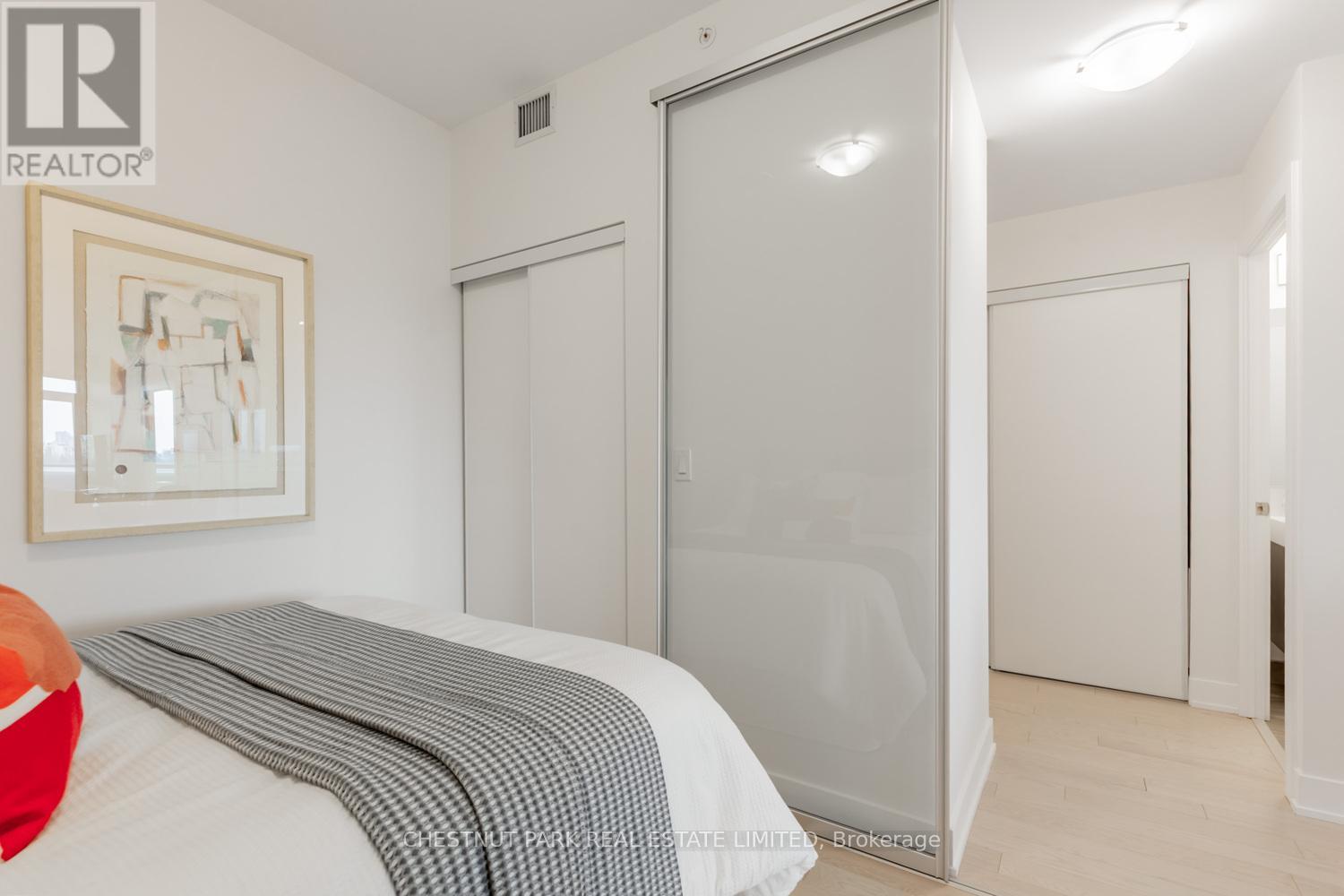 1603 - 181 Bedford Road, Toronto, Ontario  M5R 0C2 - Photo 22 - C12695720