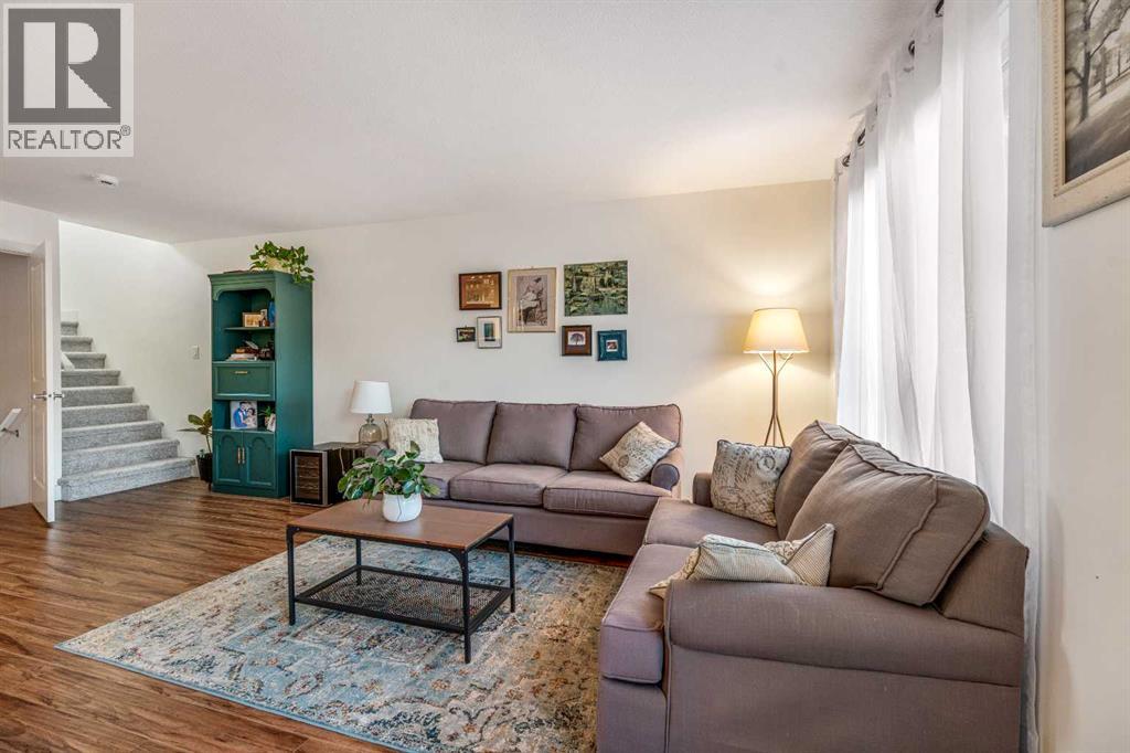 843 Silkstone Close W, Lethbridge, Alberta  T1J 5C6 - Photo 13 - A2277113