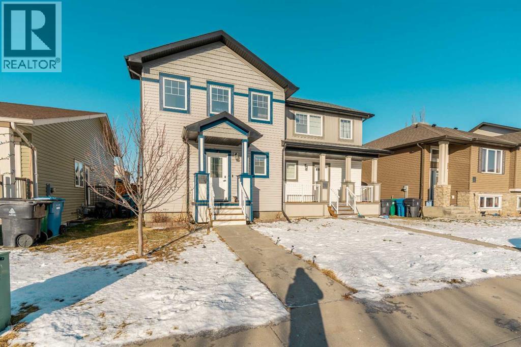 843 Silkstone Close W, Lethbridge, Alberta  T1J 5C6 - Photo 2 - A2277113