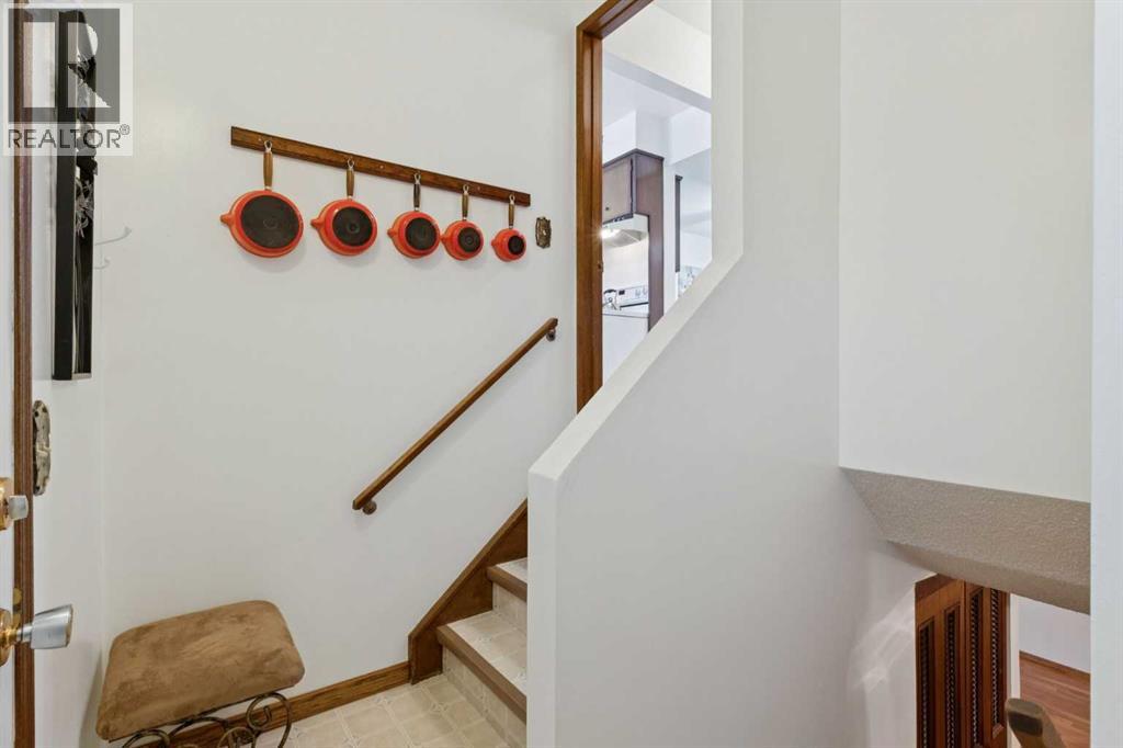 3221 Cedarille Drive Sw, Calgary, Alberta  T2W 2N2 - Photo 22 - A2270669