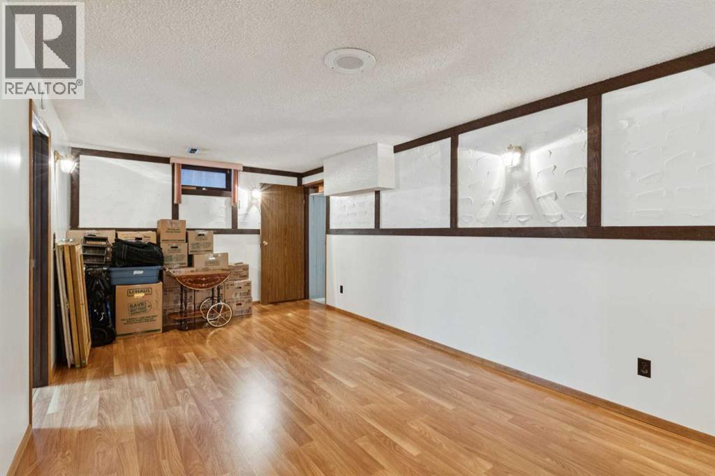 3221 Cedarille Drive Sw, Calgary, Alberta  T2W 2N2 - Photo 28 - A2270669