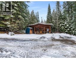 6610 6 Highway, ymir, British Columbia