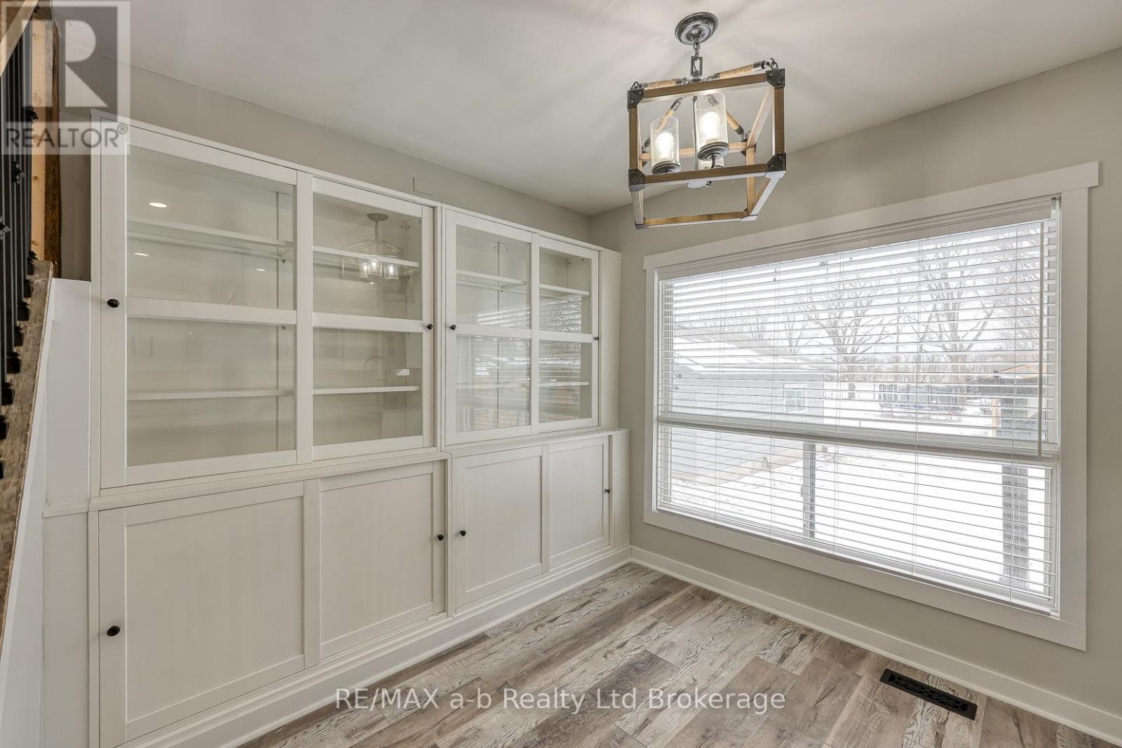 163910 Brownsville Road, South-West Oxford, Ontario  N4G 4G8 - Photo 13 - X12692058