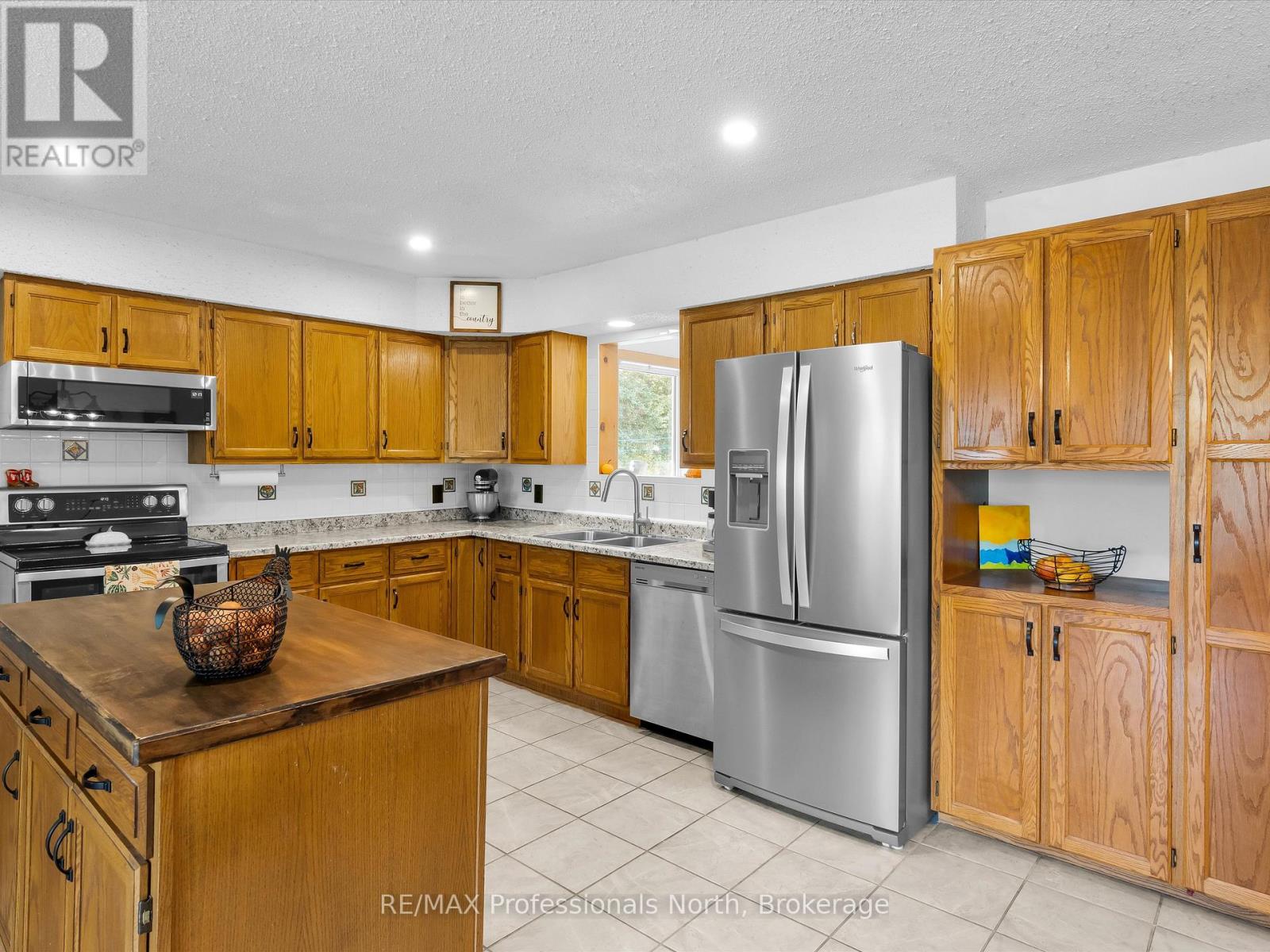 1062 Skyline Drive, Armour, Ontario  P0A 1J0 - Photo 5 - X12688950