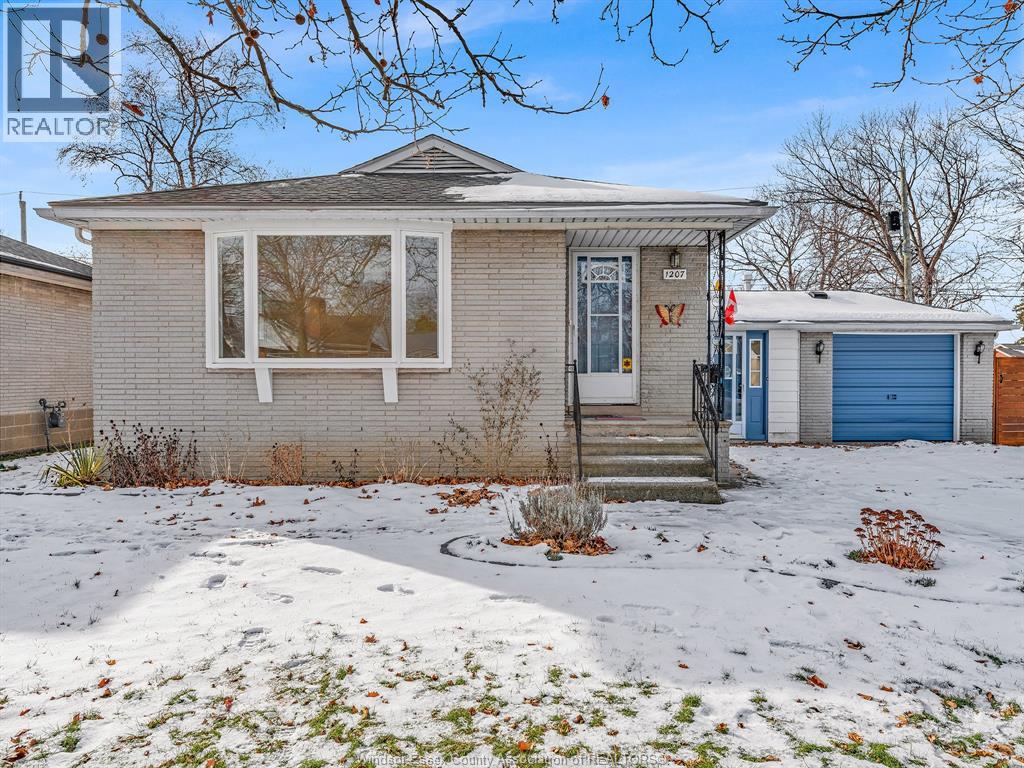 1207 Virginia Avenue, Windsor, Ontario  N8S 2Z1 - Photo 2 - 26001091