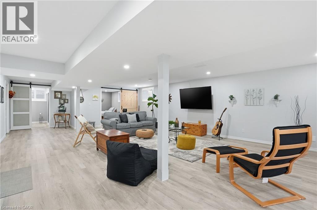 6 Macneil Court, Brantford, Ontario  N3S 0G3 - Photo 34 - 40798518