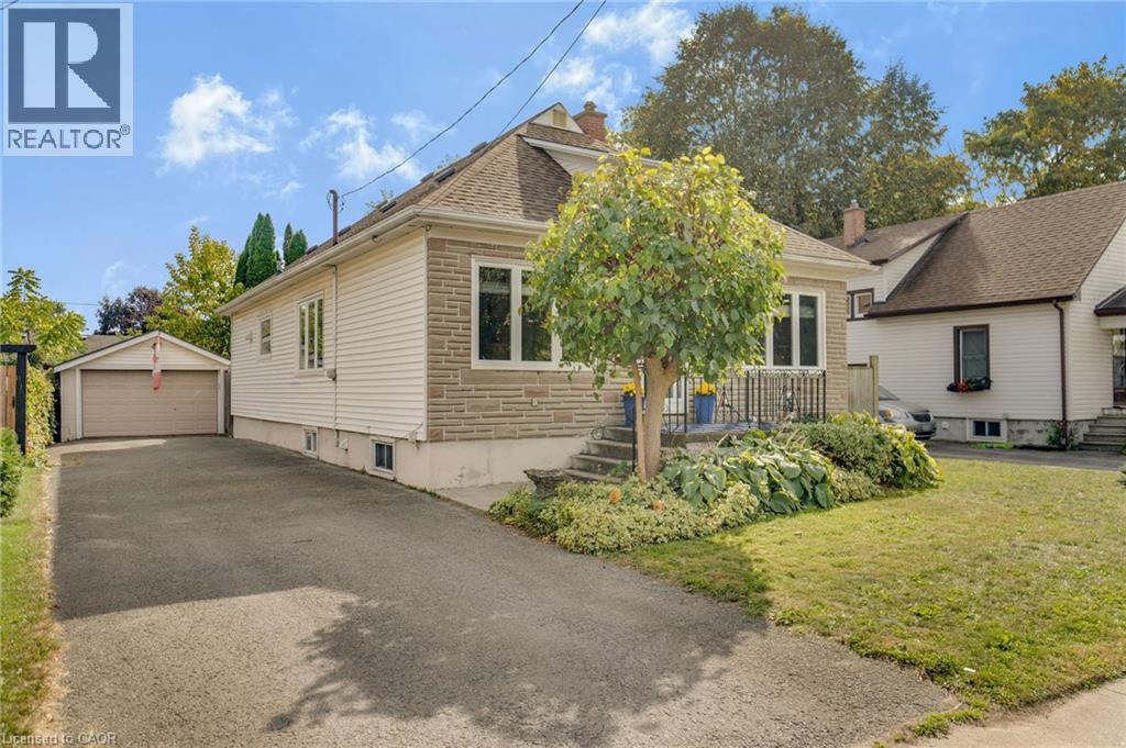 6440 Crawford Street, Niagara Falls, Ontario  L2E 5Z2 - Photo 2 - 40798251