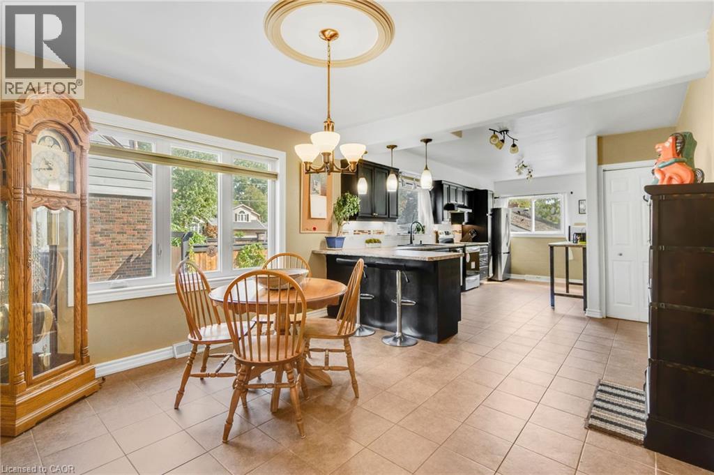 6440 Crawford Street, Niagara Falls, Ontario  L2E 5Z2 - Photo 8 - 40798251