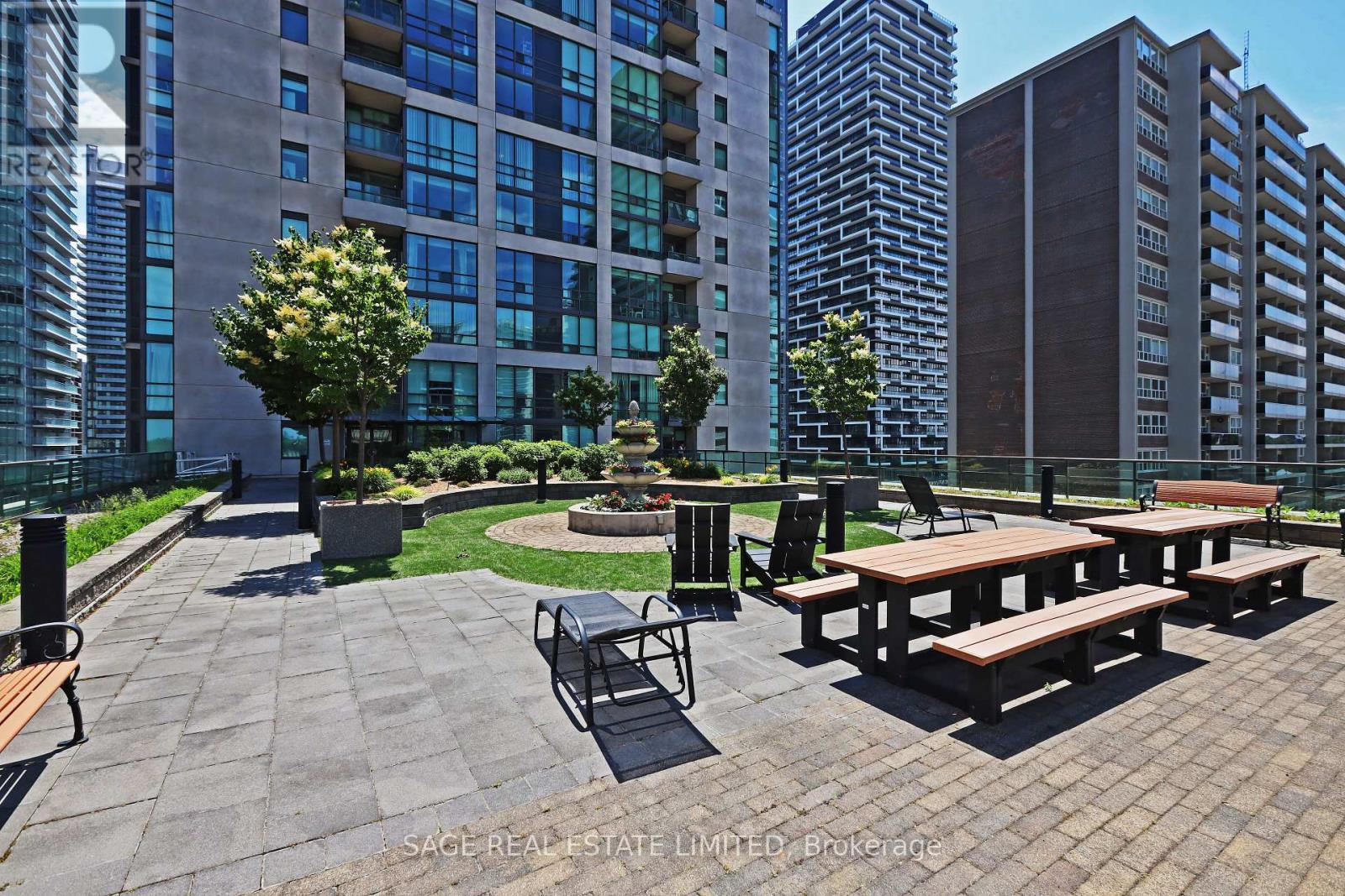 1301 - 88 Broadway Avenue, Toronto, Ontario  M4P 0A5 - Photo 32 - C12695762