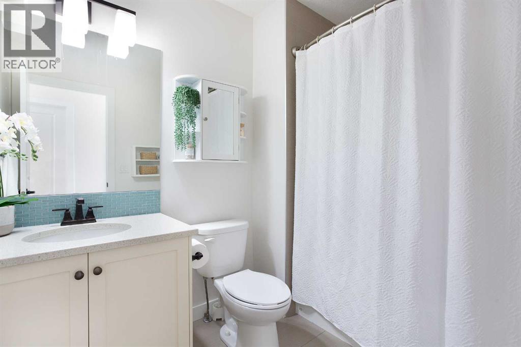 325 Bayview Way Sw, Airdrie, Alberta  T4B 4H3 - Photo 30 - A2268514