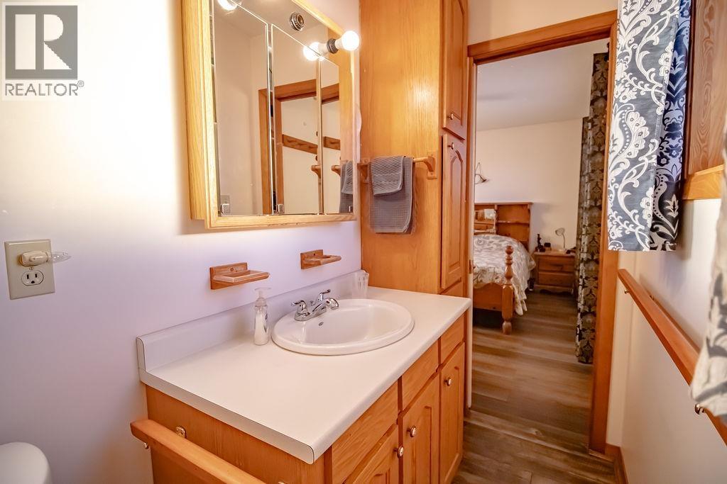 329-337 Morice Avenue, Fort St. James, British Columbia  V0J 1P0 - Photo 27 - R3077891