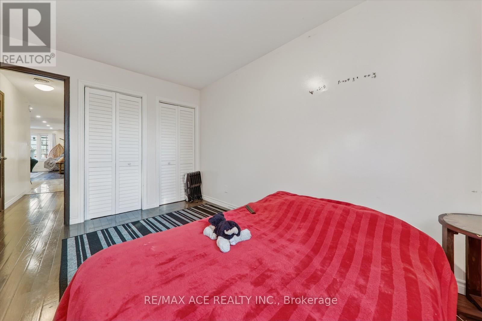 150 Centre Street S, Oshawa, Ontario  L1H 4A4 - Photo 14 - E12695736