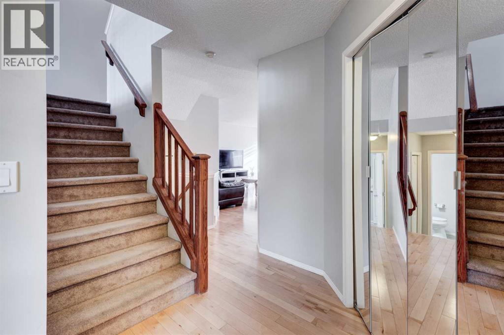 167 Springborough Way Sw, Calgary, Alberta  T3H 5M9 - Photo 4 - A2271791