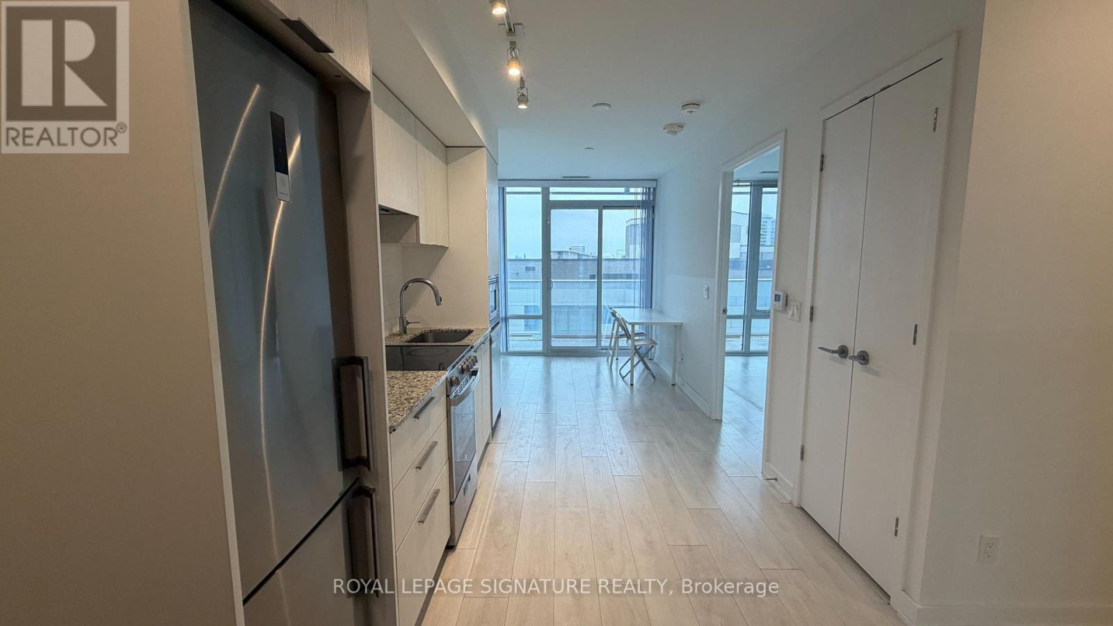 1613 - 18 Maitland Terrace, Toronto, Ontario  M4Y 0H2 - Photo 3 - C12531866