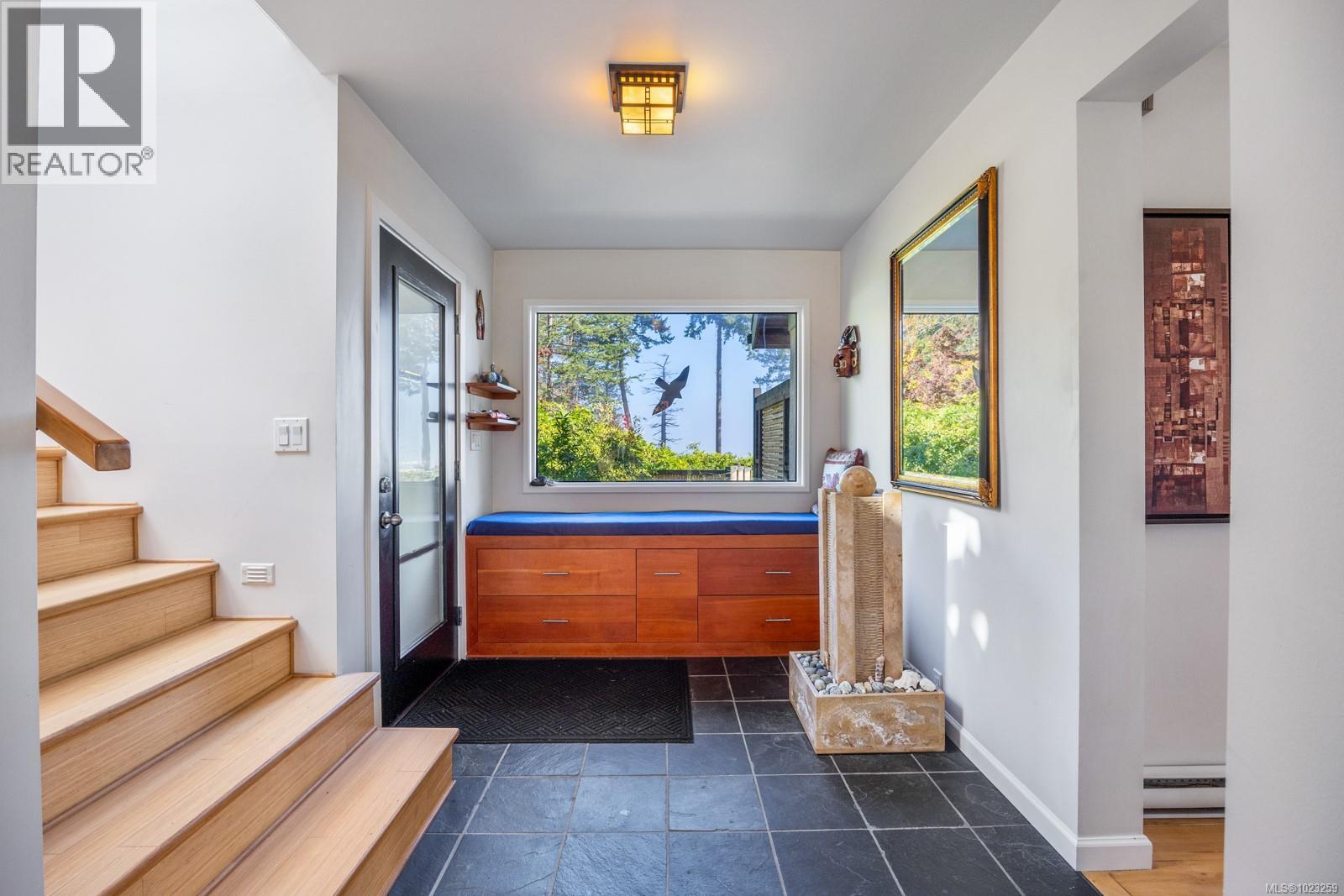 1901 East Rd, Denman Island, British Columbia  V0R 1T0 - Photo 5 - 1023259