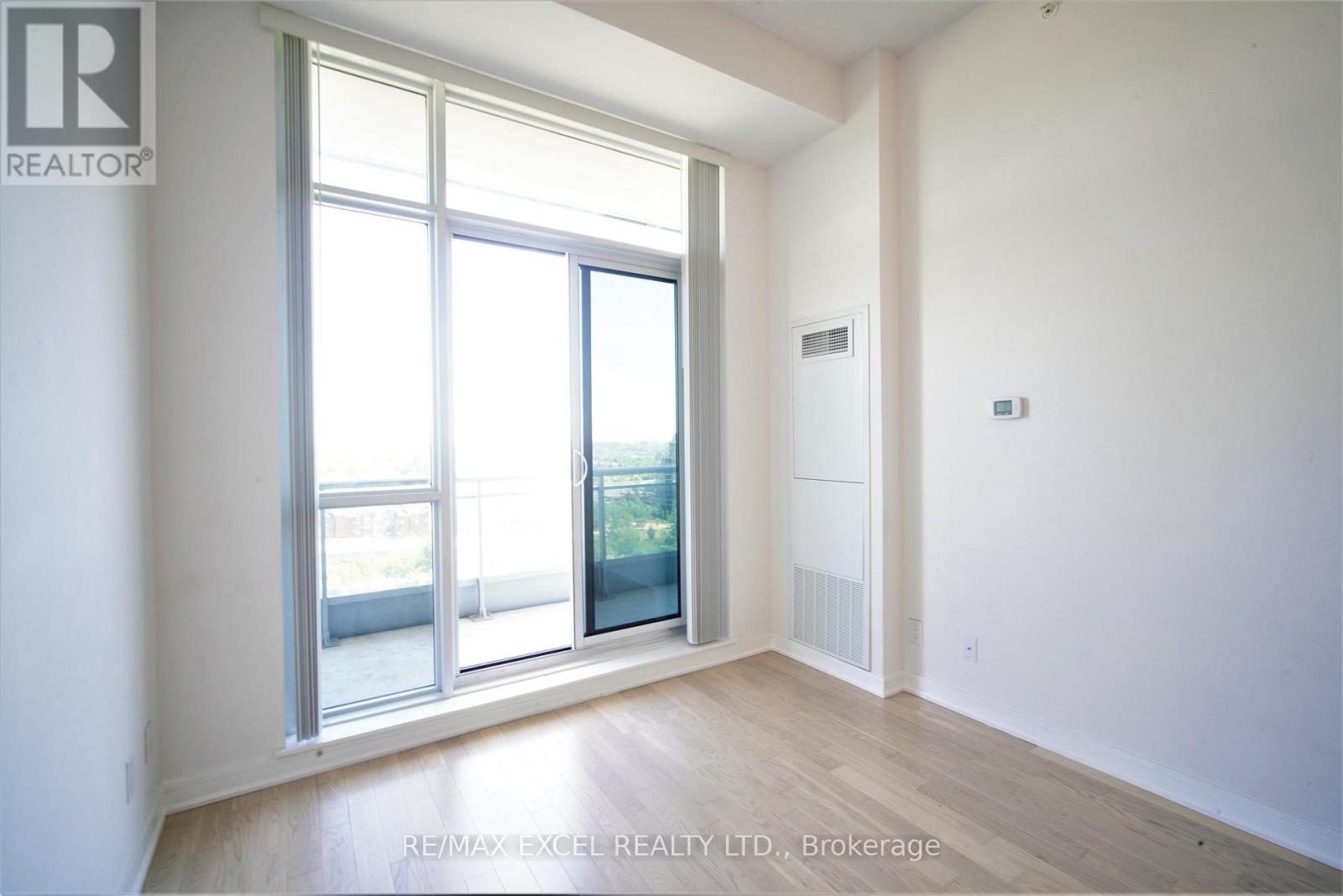 1204 - 9205 Yonge Street, Richmond Hill, Ontario  L4C 6Z2 - Photo 10 - N12695798