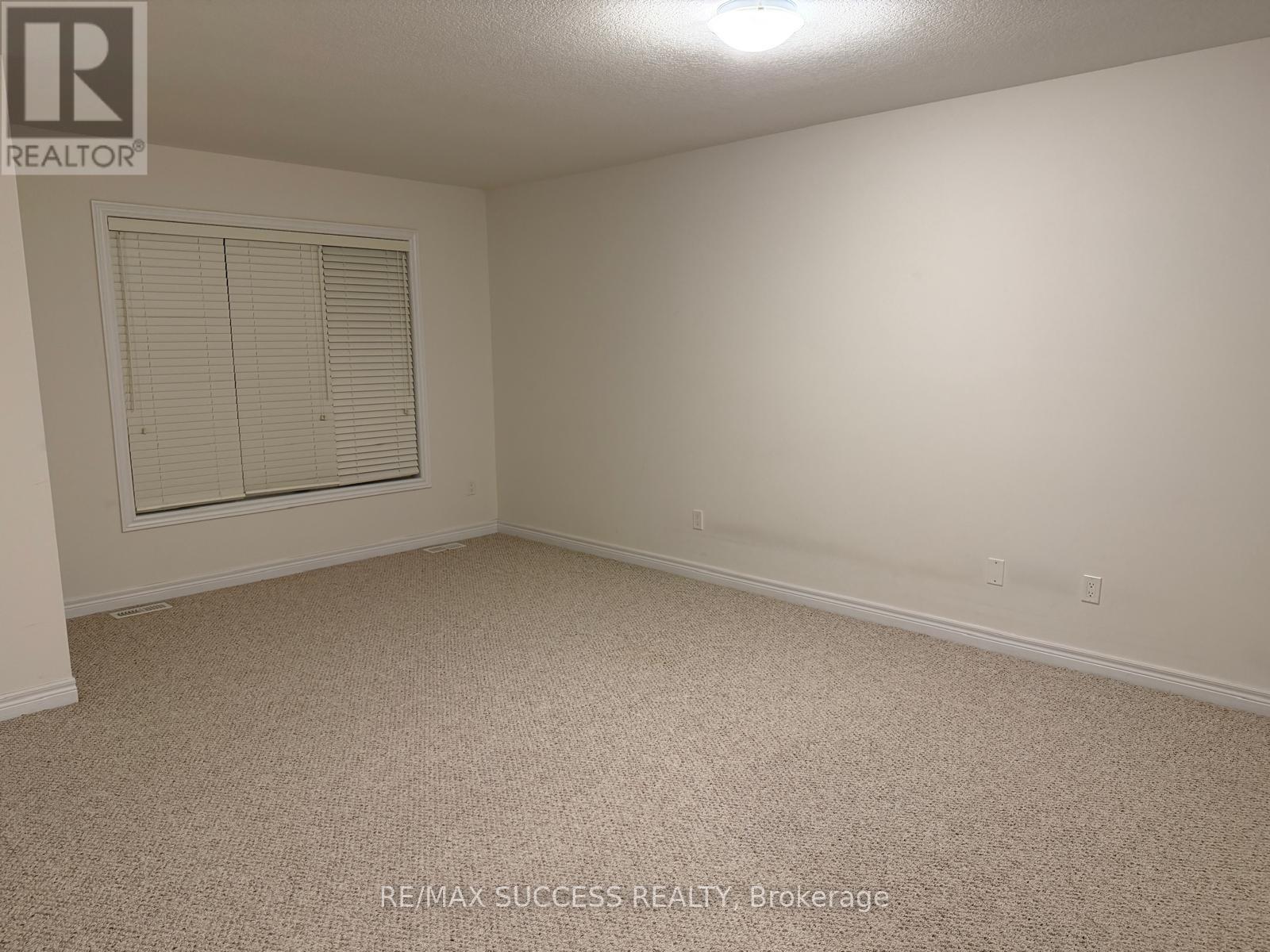 4 - 77 Diana Avenue, Brantford, Ontario  N3T 0R6 - Photo 17 - N12695806