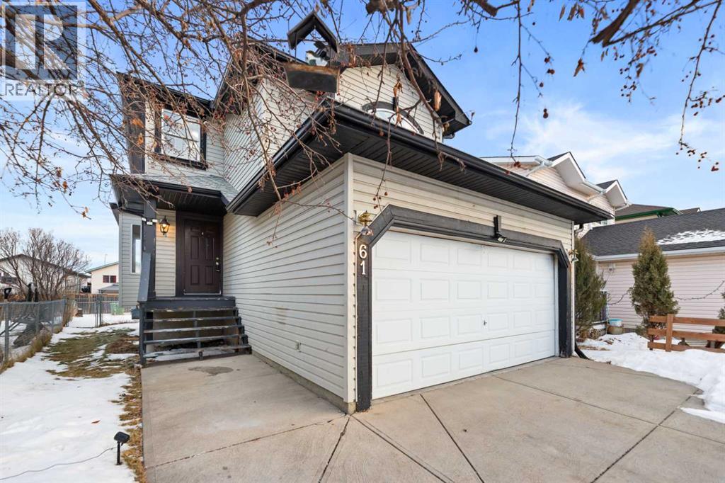 61 Applemont Place SE, calgary, Alberta
