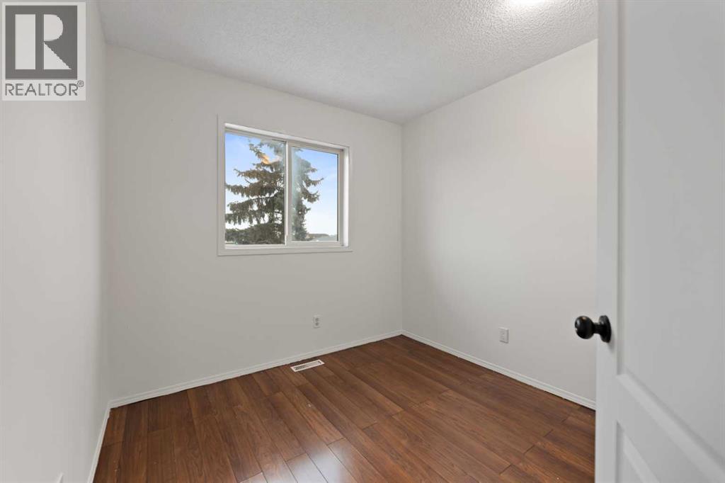 61 Applemont Place Se, Calgary, Alberta  T2P 0X2 - Photo 20 - A2278186