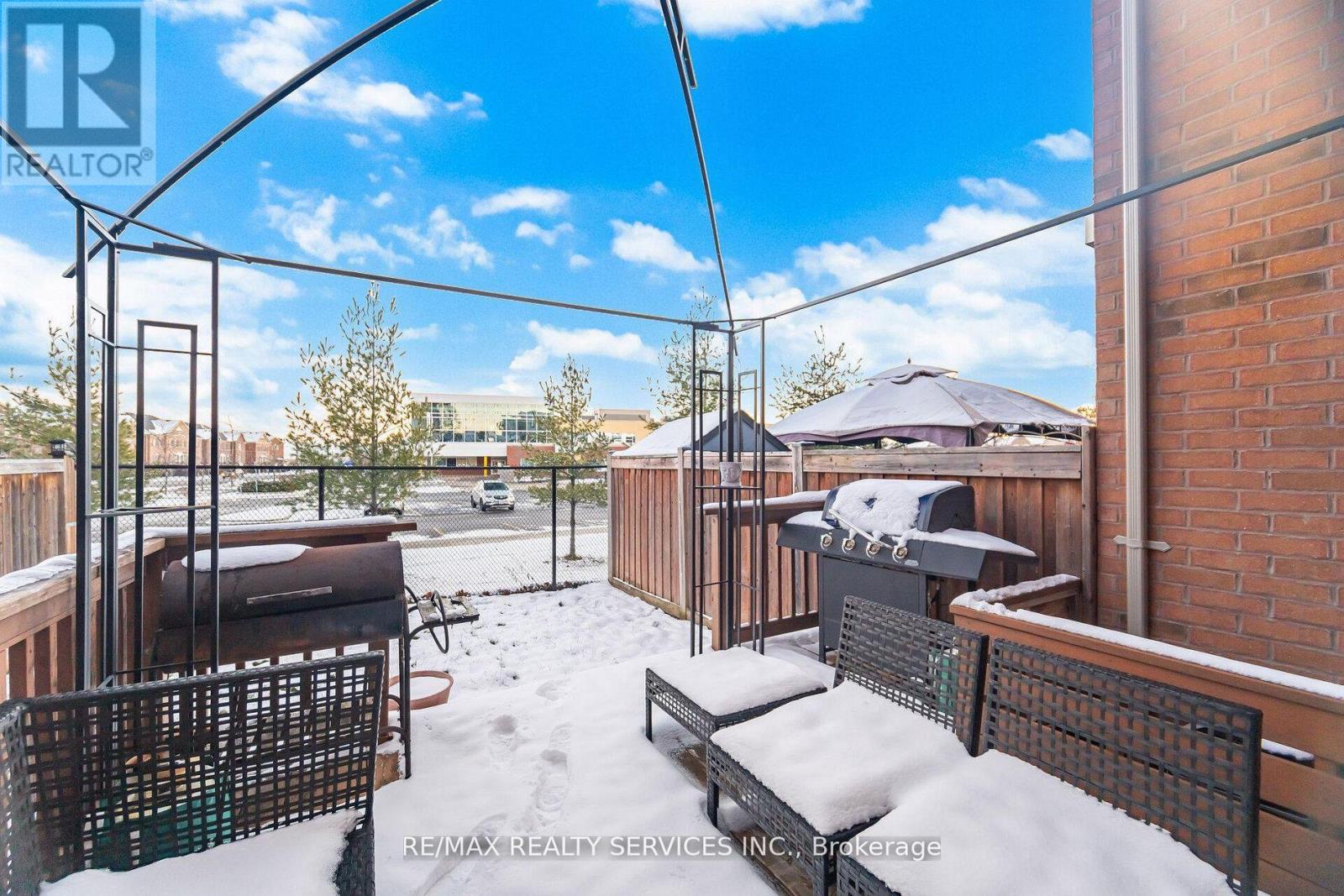 7 Dufay Road, Brampton, Ontario  L7A 4A1 - Photo 33 - W12695746